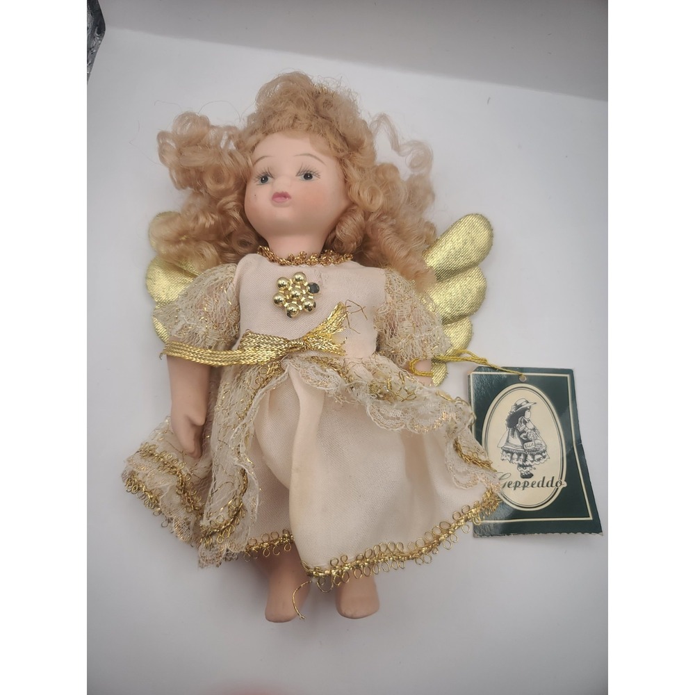 Geppeddo Collector's Porcelain Angel Girl Doll with Gold Wings 7" 06C915